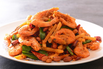 shrimps with sauce
