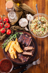 Spicy barbecued pork ribs