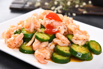 salad with shrimps