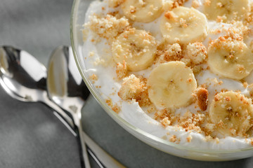 Banana cream pudding