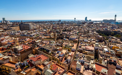 Fototapeta na wymiar Barcelona vista desde las alturas