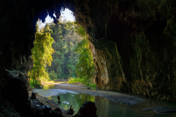 Tham Lod Cave.