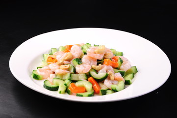 salad with chicken and vegetables