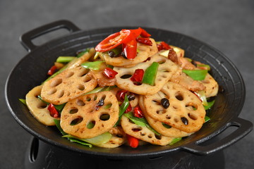pasta with tomatoes and cheese