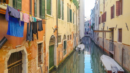 Fototapeta na wymiar 14727_The_small_canal_in_the_city_of_Venice__in_Italy.jpg