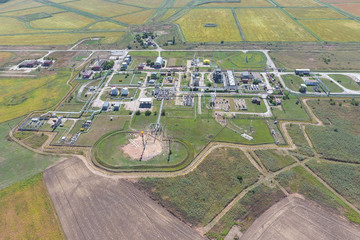 Aerophotographing station separation and dehydration of oil and gas