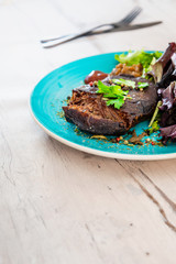 fondant beef paleron and its juice at the winemaker
