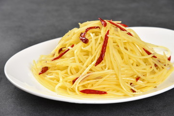 pasta with tomato sauce