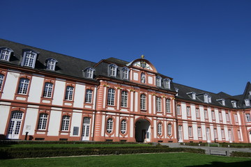 Fototapeta na wymiar Prälaturgebäude Brauweiler