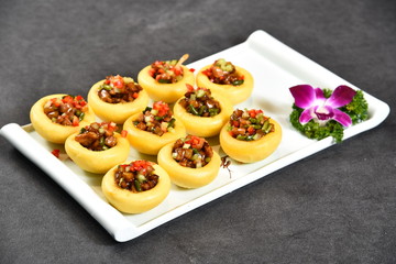 bruschetta with tomato and basil