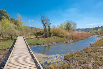 Fototapeta na wymiar Paisajes de la ribera del rio ebro en flix - Ribera d'ebre - Tarragona
