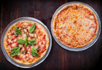 Rustic Cheese Pizza