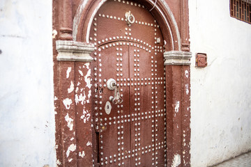doors and Windows in Medina