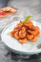 shrimps with lemon sauce