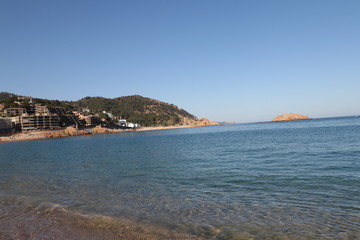Playa grande de Tossa de Mar, en la Costa Brava