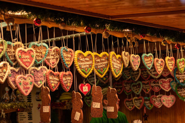 Herzen auf der Kirmes