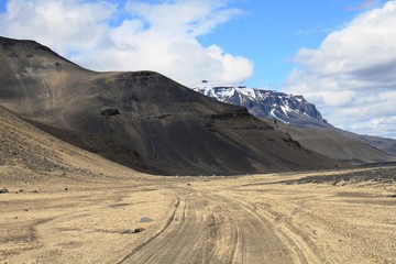 Fototapeta na wymiar Herdubreid mountain, Highlands, Iceland