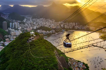 Photo sur Aluminium Copacabana, Rio de Janeiro, Brésil Sunset view of Corcovado, Urca and Botafogo in Rio de Janeiro. Brazil
