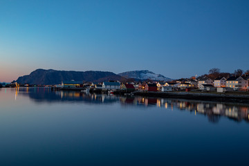 Fototapeta na wymiar Spring comes and it gets brighter and brighter in the evening in Northern Norway