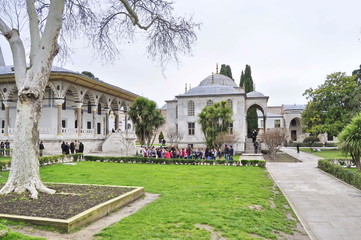 Fototapeta na wymiar Garden of Topkapi palace in Istanbul, Turkey