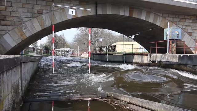 kayak race, kayak, kayaking, recreation, canal, kayak track, whirlpool, river, extrime river, canoe race, racing track, canoe training, wirlpools, sport, water, action, activity, adventure, athlete, b