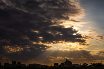 Fototapeta premium sunset in the city