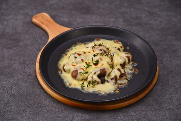 pasta with mushrooms and cheese