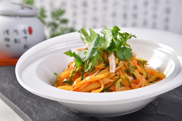 pasta with tomato sauce and basil