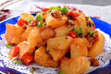 chicken with potatoes and vegetables