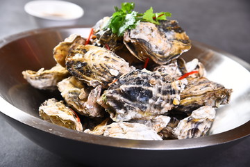 mussels in sauce
