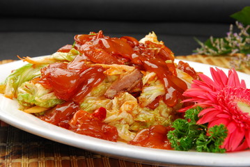 salad with chicken and vegetables