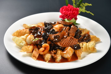 pasta with tomato sauce