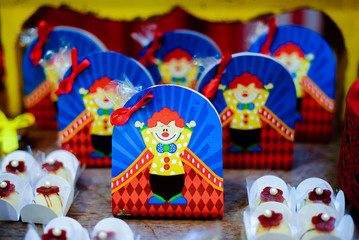 party decoration with clowns, children's party, clown theme