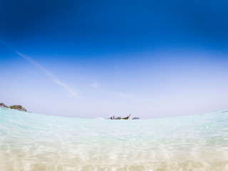 Fototapeta na wymiar crystal clear tropical waters - holiday background