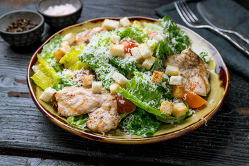 Fototapeta na wymiar Salad caesar with chicken