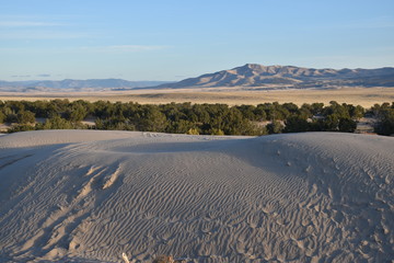 Sand Dune & Mountains