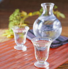 日本酒 (Japanese Sake)