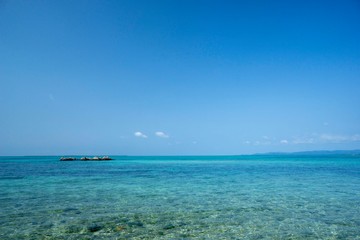 八重山諸島の海と空