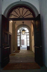 Fototapeta premium Entrance of Rucellai palace, Florence, Italy