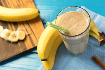 Banana smoothie for Breakfast with cinnamon and milk