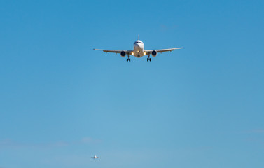 Aviones. Aterrizaje y despegue