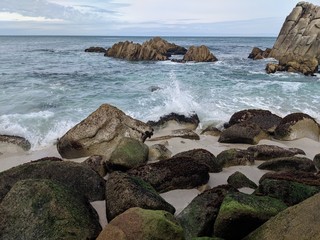 Fototapeta na wymiar Ocean beach California wave rock beach