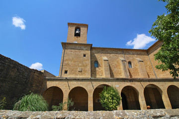 Obraz premium Iglesia de San Martín de Garínoain, Navarra, España