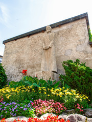 Fototapeta na wymiar Statue dedicated to Nicolas de la Flue