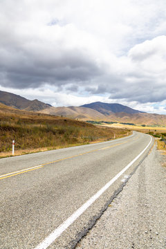road to horizon New Zealand south island