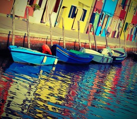 Fototapeta na wymiar colorful houses of the island of Burano near Venice in Italy wit