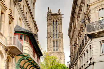 Paris, Medieval architecture