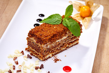 tasty honey cake
