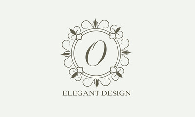 Fototapeta premium An elegant flower monogram with a letter. Elegant logo for menu design, labels, restaurant, hotel, heraldry, jewelry, boutique. Vector illustration.