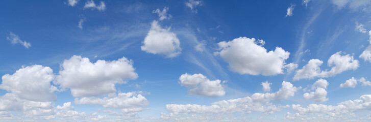 Fototapeta na wymiar Panorama - Blue sky and white clouds